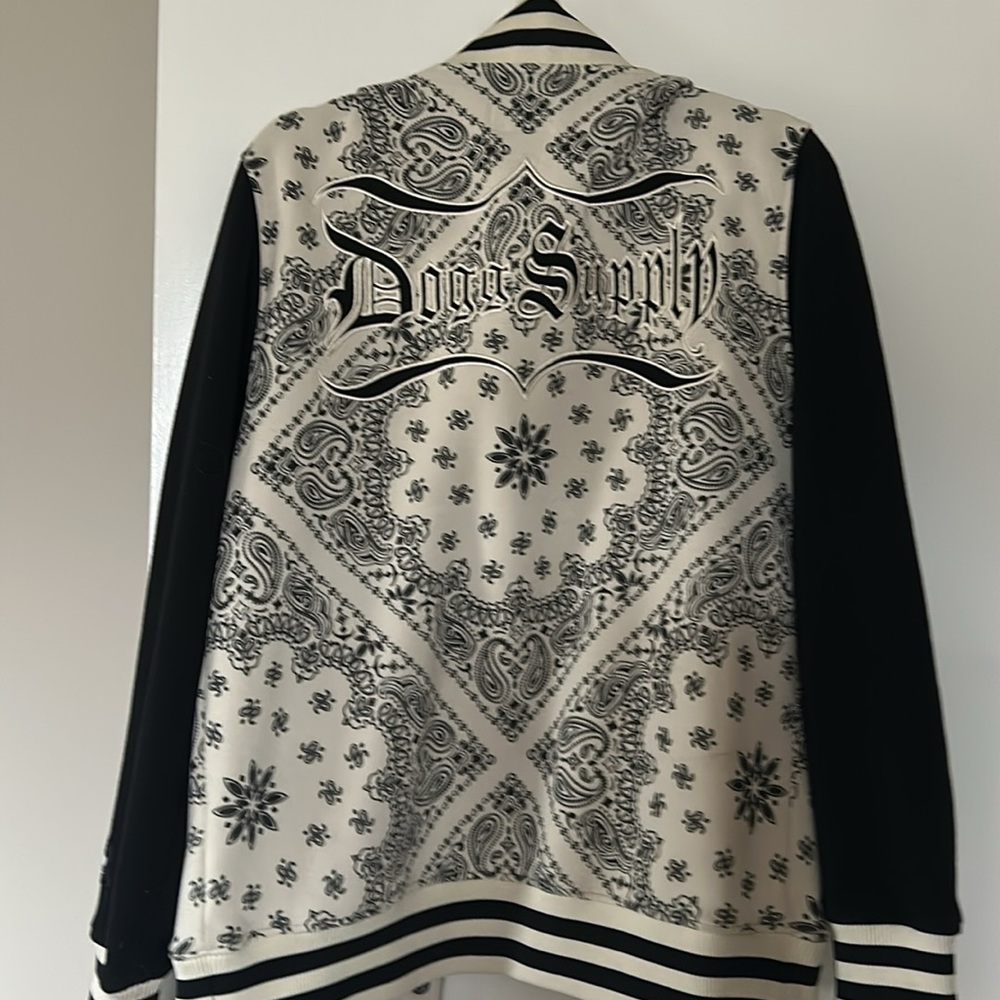 Dogg Supply by Snoop Dogg Men's size S varsity jacket